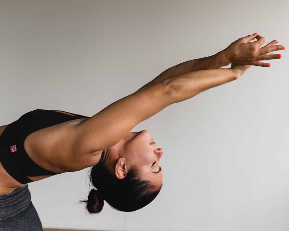 Yoga per riequilibrare Vata